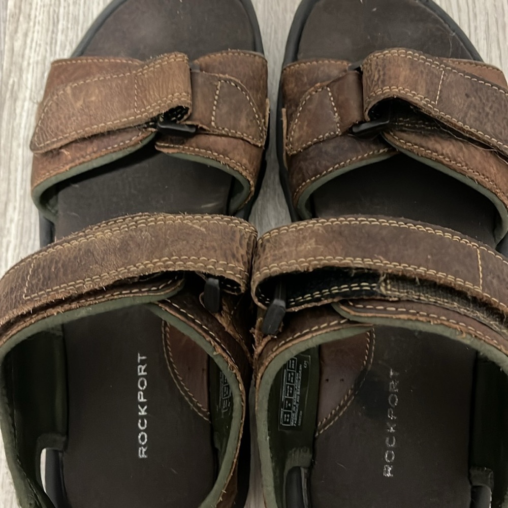 Rockport men’s size 8.5 sandals - Picture 2 of 4